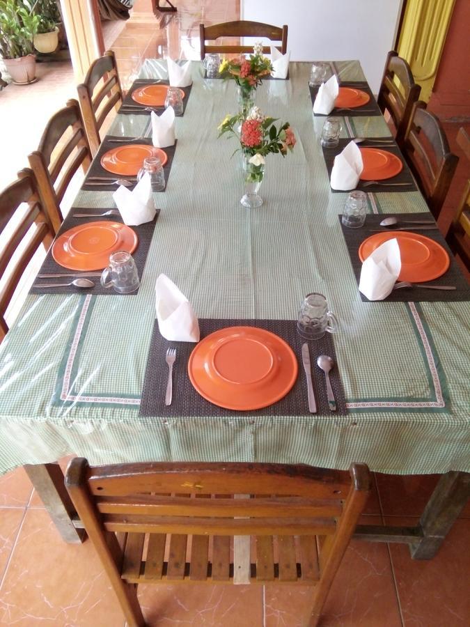 Novita Homestay Bunaken Ngoại thất bức ảnh